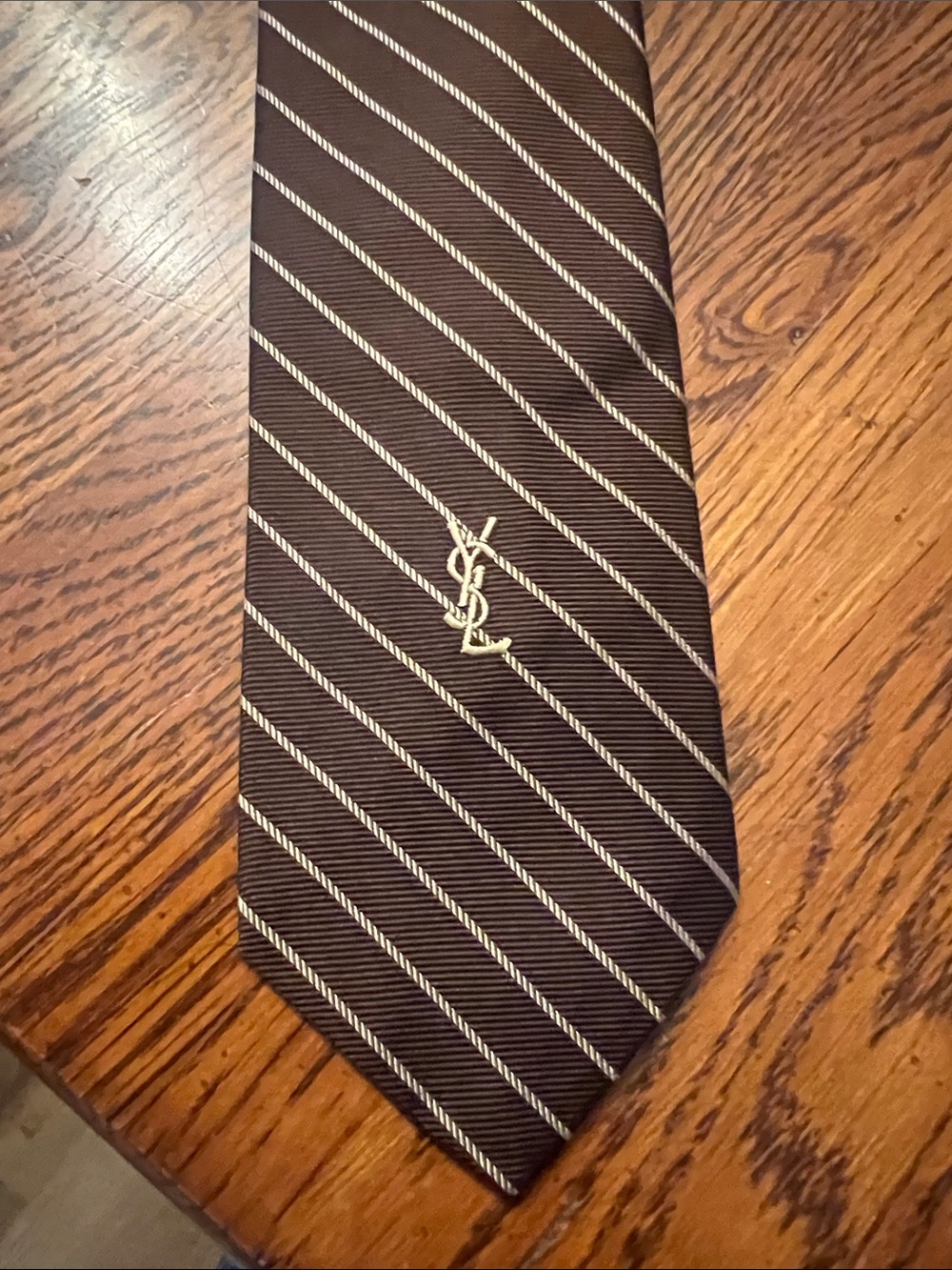 Vintage Yves Saint Laurent necktie EEEUC